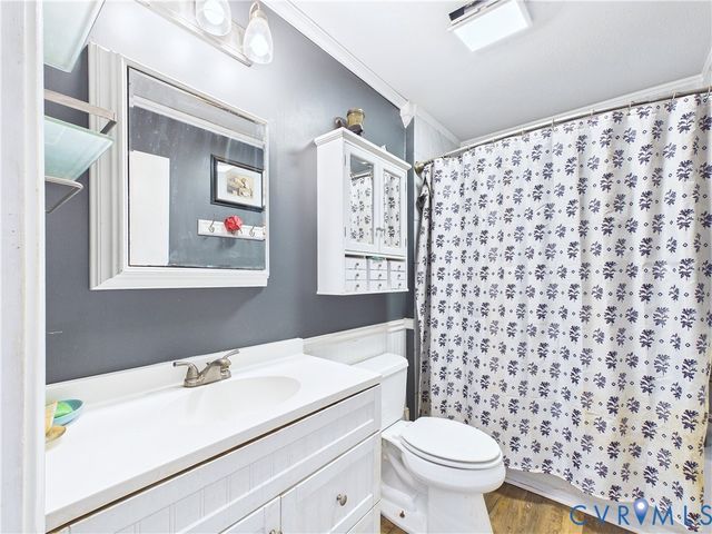 3370 Stage Coach Rd, Farmville, VA 23901