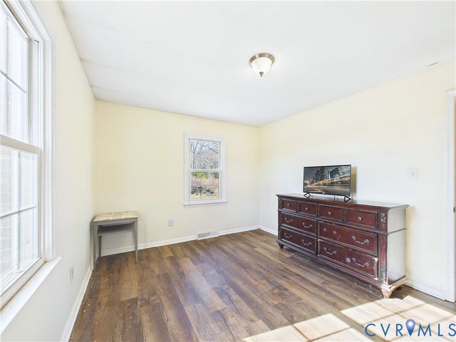 3370 Stage Coach Rd, Farmville, VA 23901