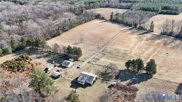 3370 Stage Coach Rd, Farmville, VA 23901