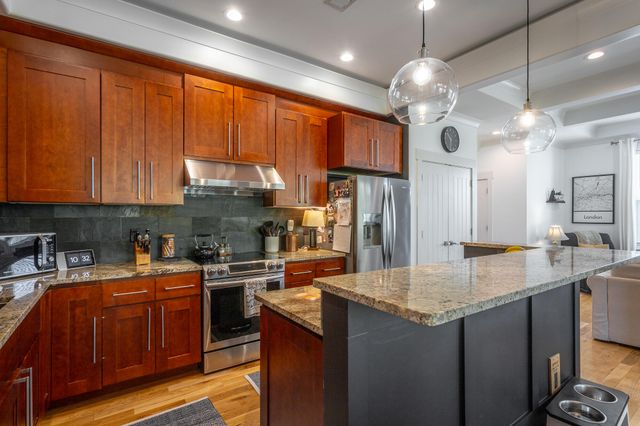 687 Ladd Avenue, Chattanooga, TN 37405