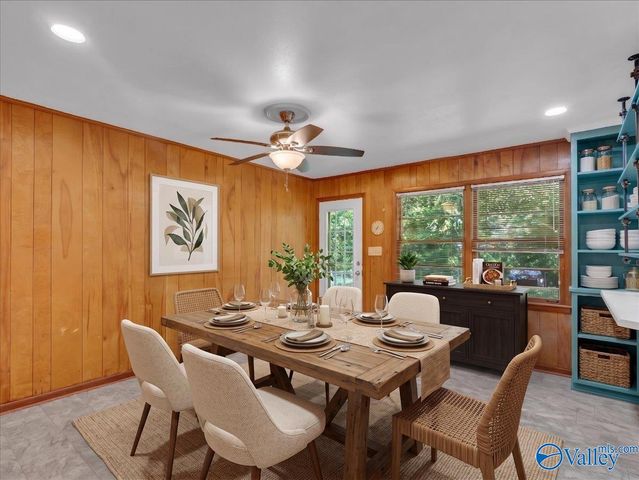 2307 Giles Drive NE, Huntsville, AL 35811