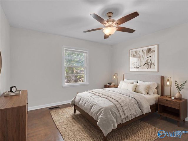 2307 Giles Drive NE, Huntsville, AL 35811