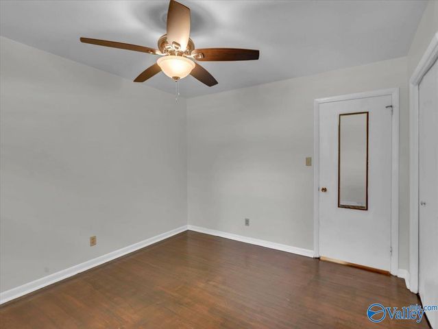 2307 Giles Drive NE, Huntsville, AL 35811