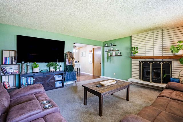 2107 S Fawn Dr, Spokane Valley, WA 99206