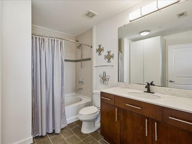 5925 Almeda Road 11901, Houston, TX 77004