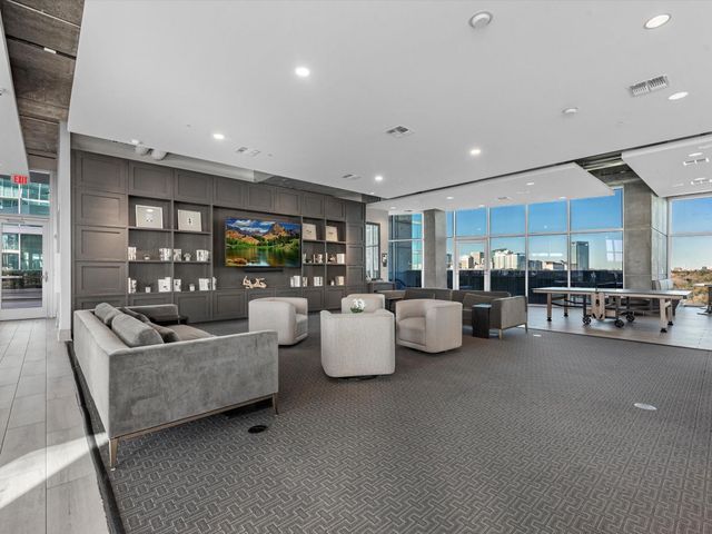 5925 Almeda Road 11901, Houston, TX 77004