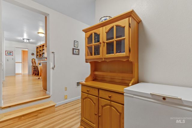 507 S State St, Nampa, ID 83686