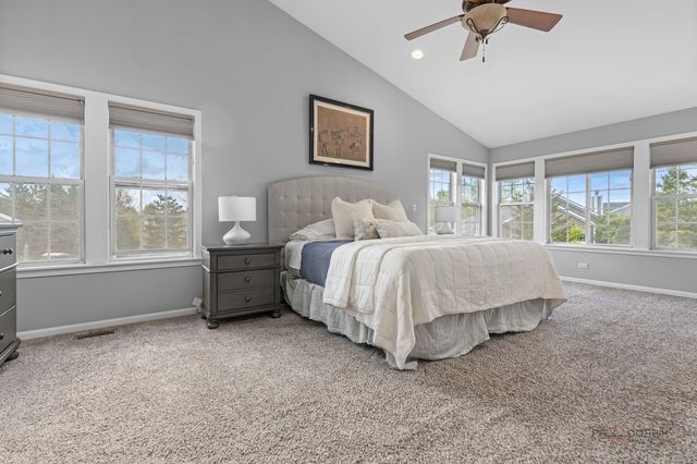 2203 Miramar Court, Buffalo Grove, IL 60089