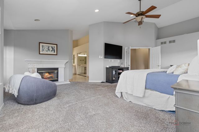 2203 Miramar Court, Buffalo Grove, IL 60089