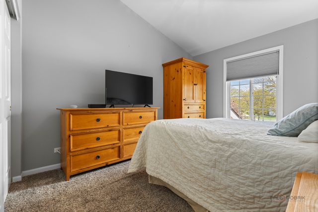 2203 Miramar Court, Buffalo Grove, IL 60089