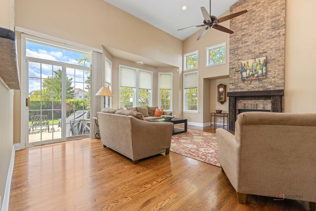2203 Miramar Court, Buffalo Grove, IL 60089