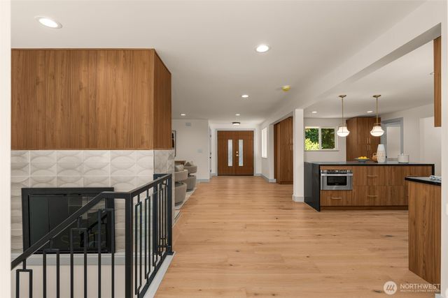 13237 8th Avenue NW, Seattle, WA 98177