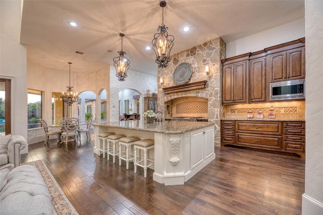 1123 Grand Estates Drive, Richmond, TX 77469