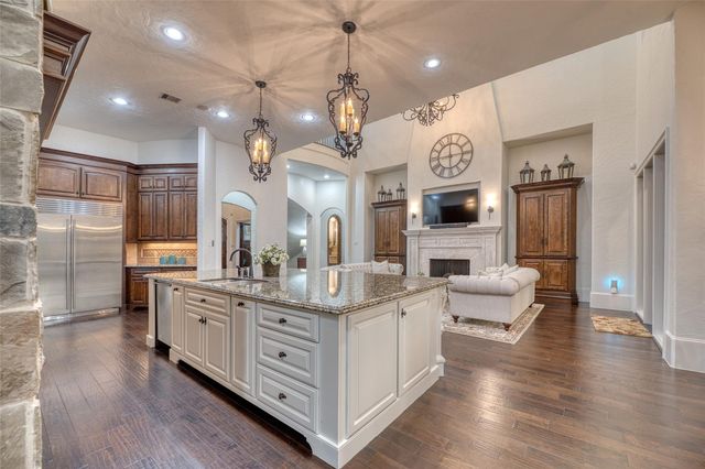 1123 Grand Estates Drive, Richmond, TX 77469