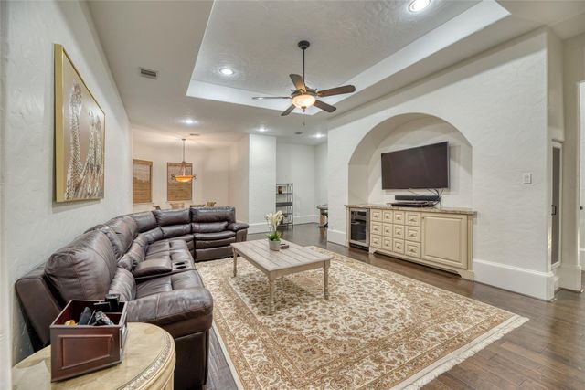1123 Grand Estates Drive, Richmond, TX 77469