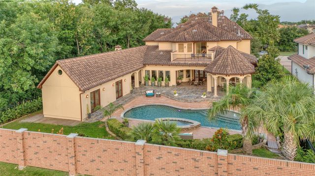 1123 Grand Estates Drive, Richmond, TX 77469