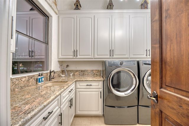 1123 Grand Estates Drive, Richmond, TX 77469