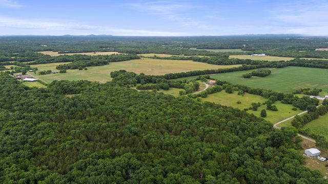 2784 Darnell Rd, Lewisburg, TN 37091