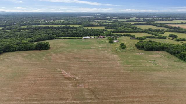2784 Darnell Rd, Lewisburg, TN 37091
