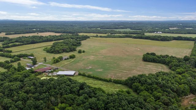2784 Darnell Rd, Lewisburg, TN 37091