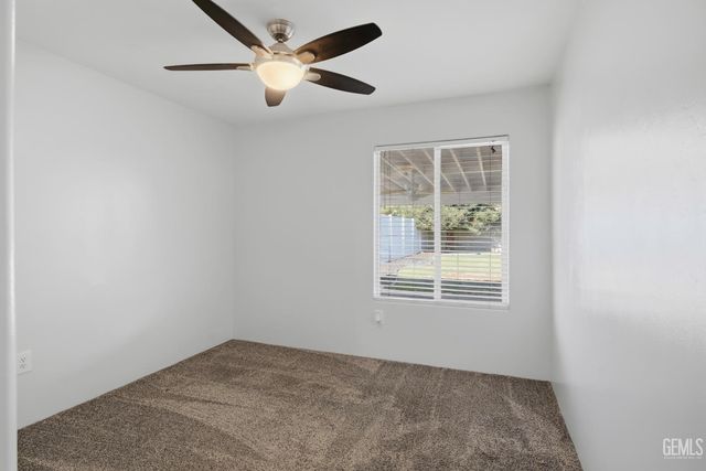 5123 Via Viretta Drive, Bakersfield, CA 93308
