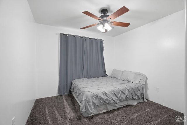 5123 Via Viretta Drive, Bakersfield, CA 93308