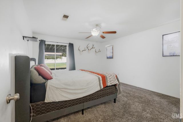 5123 Via Viretta Drive, Bakersfield, CA 93308