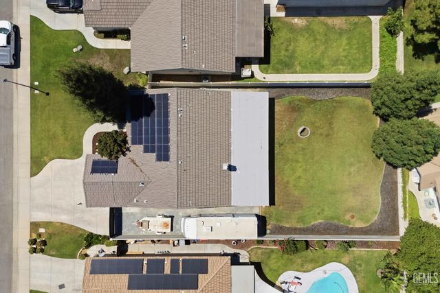 5123 Via Viretta Drive, Bakersfield, CA 93308