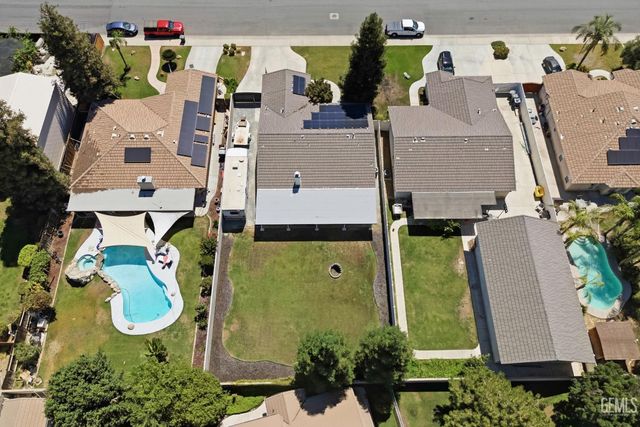5123 Via Viretta Drive, Bakersfield, CA 93308