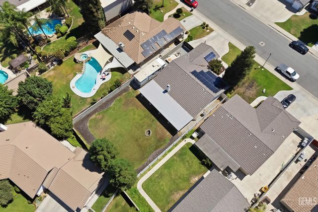 5123 Via Viretta Drive, Bakersfield, CA 93308