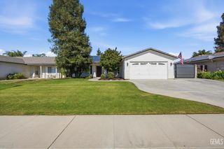 5123 Via Viretta Drive, Bakersfield, CA 93308