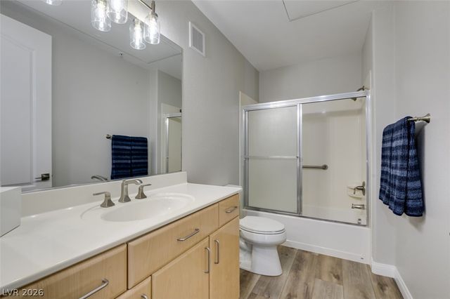 50 East Serene Avenue 105, Las Vegas, NV 89123