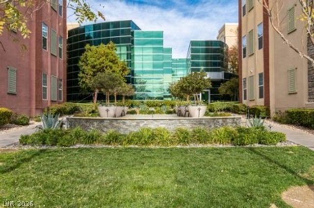 50 East Serene Avenue 105, Las Vegas, NV 89123