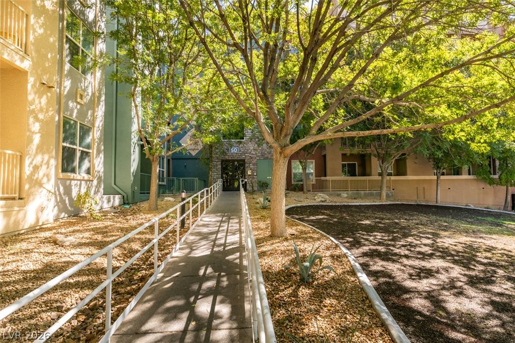50 East Serene Avenue 105, Las Vegas, NV 89123 — photo 3