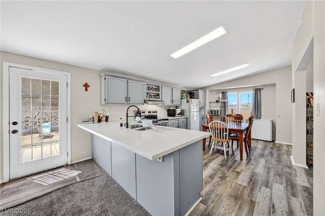 3120 South Summerwood Street, Pahrump, NV 89048