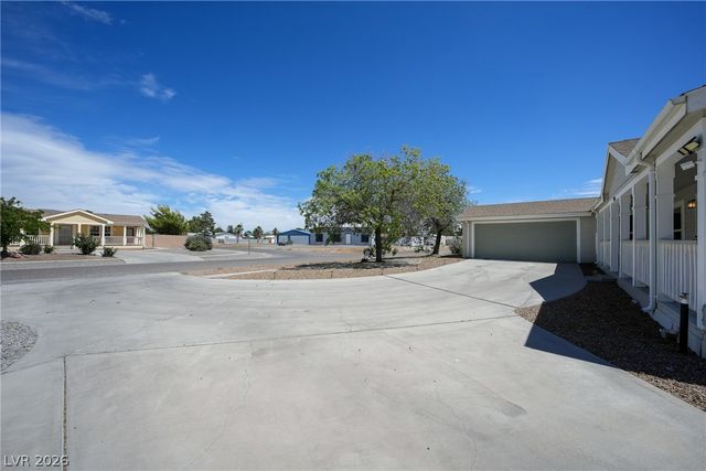 3120 South Summerwood Street, Pahrump, NV 89048