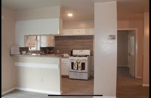 4034 Curly Oaks Drive, Houston, TX 77053
