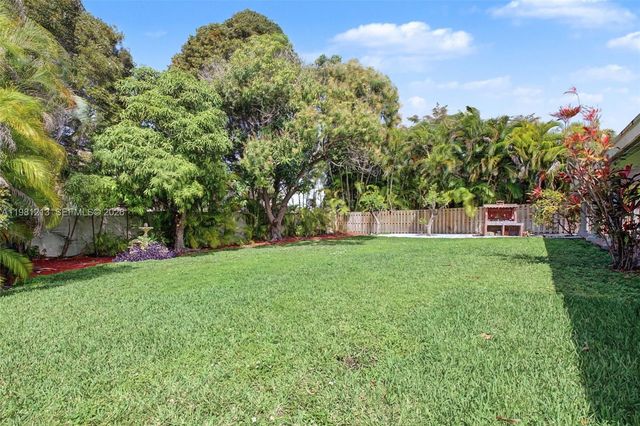 19920 Cutler Ct, Cutler Bay, FL 33189