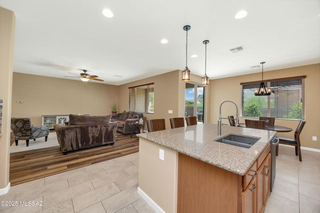 3125 S Open Range Way, Tucson, AZ 85713