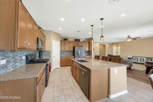 3125 S Open Range Way, Tucson, AZ 85713