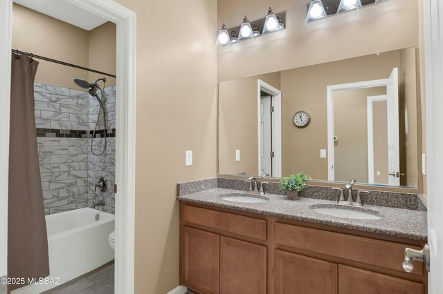 3125 S Open Range Way, Tucson, AZ 85713