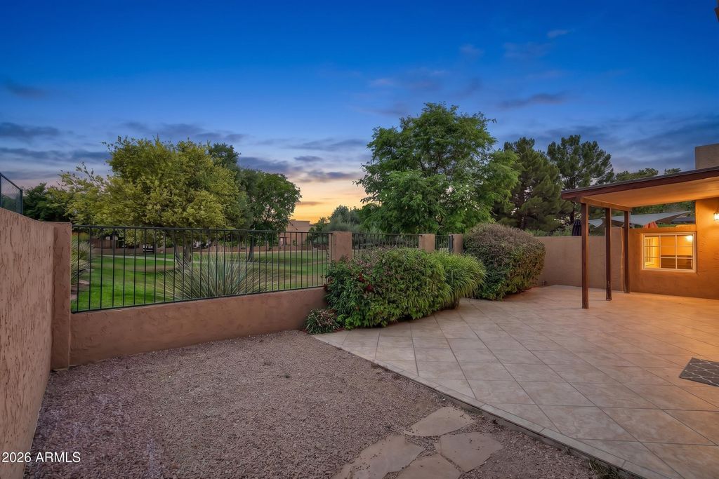 7943 E GRANADA Road, Scottsdale, AZ 85257 — photo 2