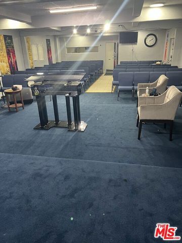 9815 S Vermont Avenue, Los Angeles, CA 90044