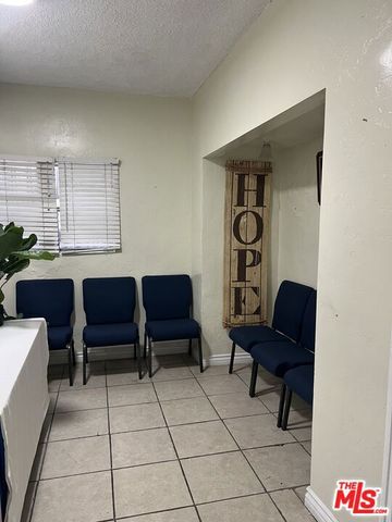 9815 S Vermont Avenue, Los Angeles, CA 90044