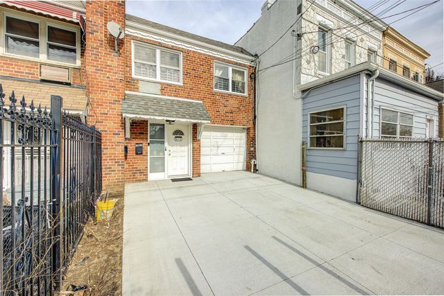 473 Berriman Street, Brooklyn, NY 11208