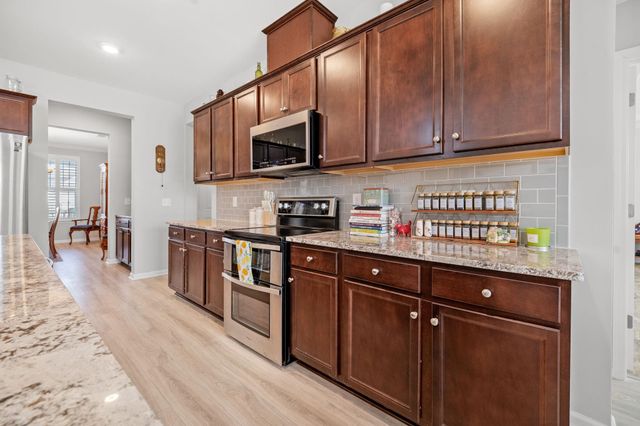 656 Hickman St., Surfside Beach, SC 29575