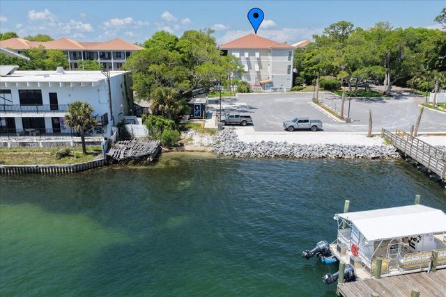 167 SE Brooks Street 102, Fort Walton Beach, FL 32548
