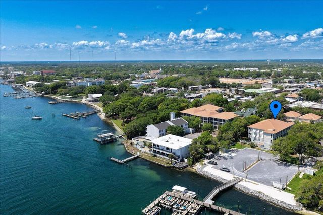 167 SE Brooks Street 102, Fort Walton Beach, FL 32548