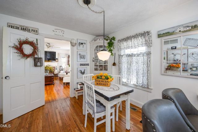 506 W Clinton Street, Roseboro, NC 28382