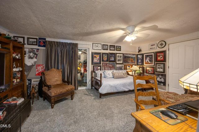 506 W Clinton Street, Roseboro, NC 28382